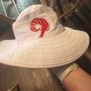 Adidas Sunhat. Maybe Rams?